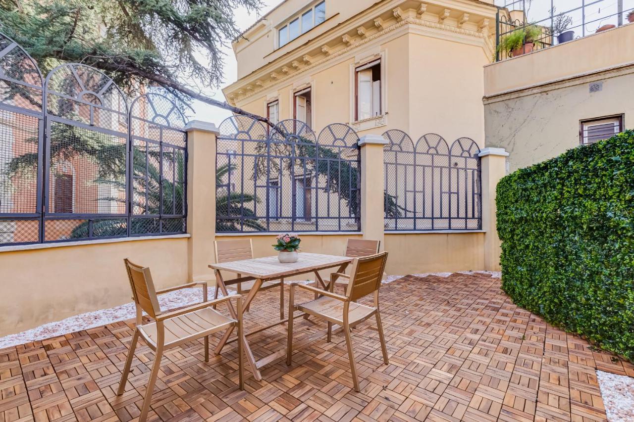 Jmartins Colosseo Suites Рим Екстериор снимка