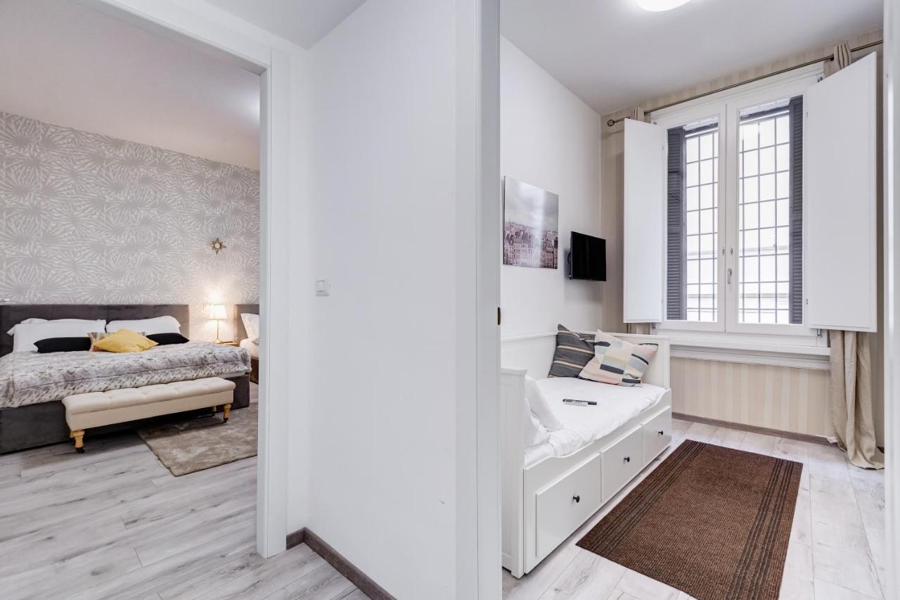 Jmartins Colosseo Suites Рим Екстериор снимка