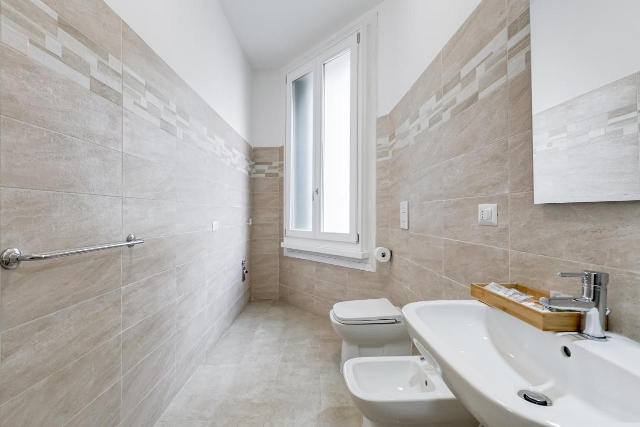 Jmartins Colosseo Suites Рим Екстериор снимка