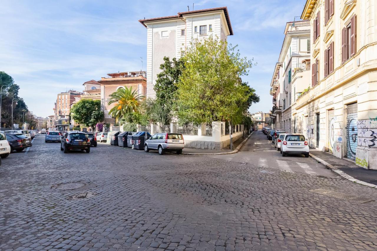 Jmartins Colosseo Suites Рим Екстериор снимка