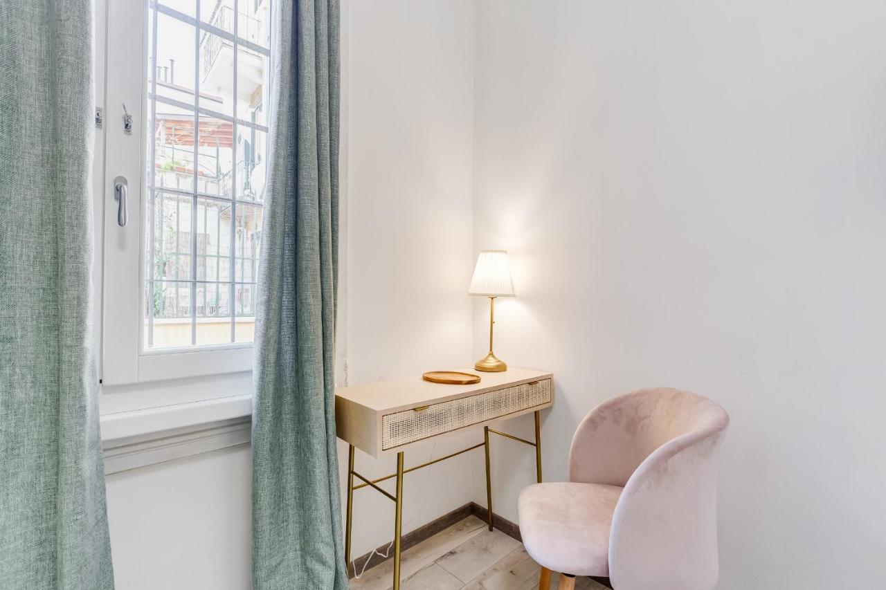 Jmartins Colosseo Suites Рим Екстериор снимка