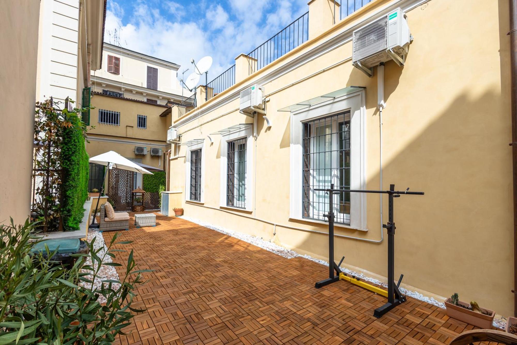 Jmartins Colosseo Suites Рим Екстериор снимка