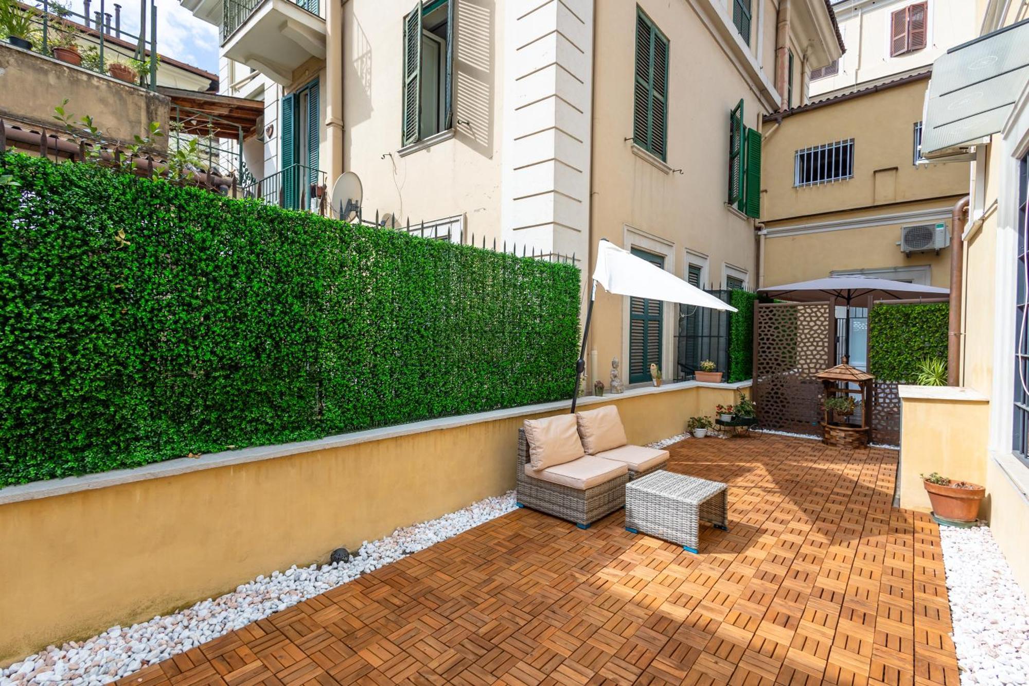 Jmartins Colosseo Suites Рим Екстериор снимка